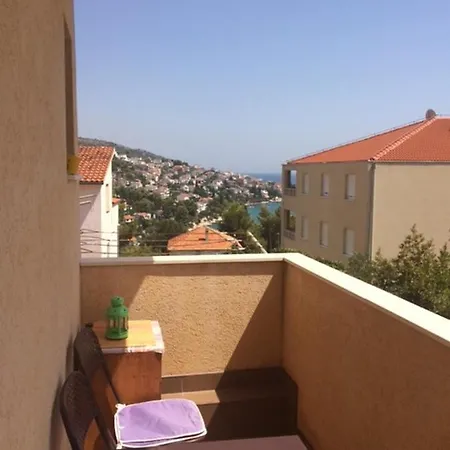 With A Parking Space Okrug Gornji, Ciovo - 14912 Daire *